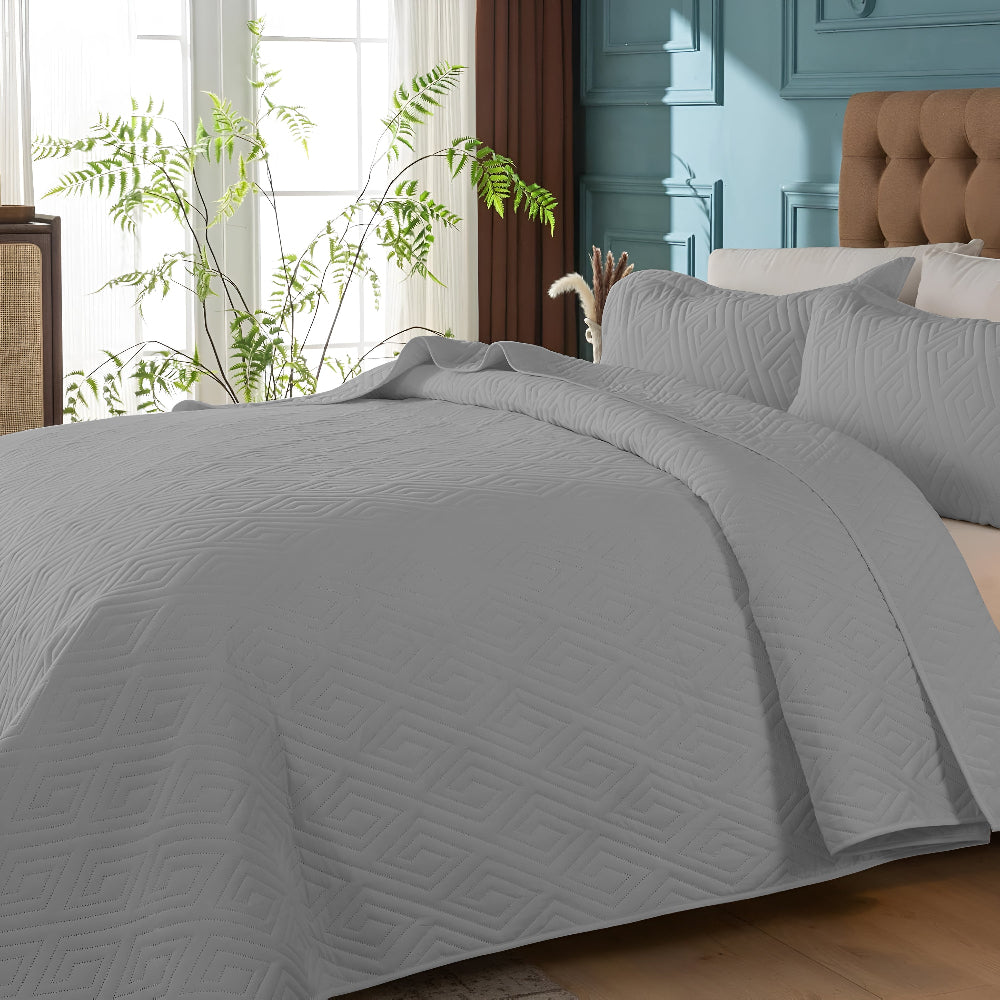 Meridian Velvet Bedcover - Grey