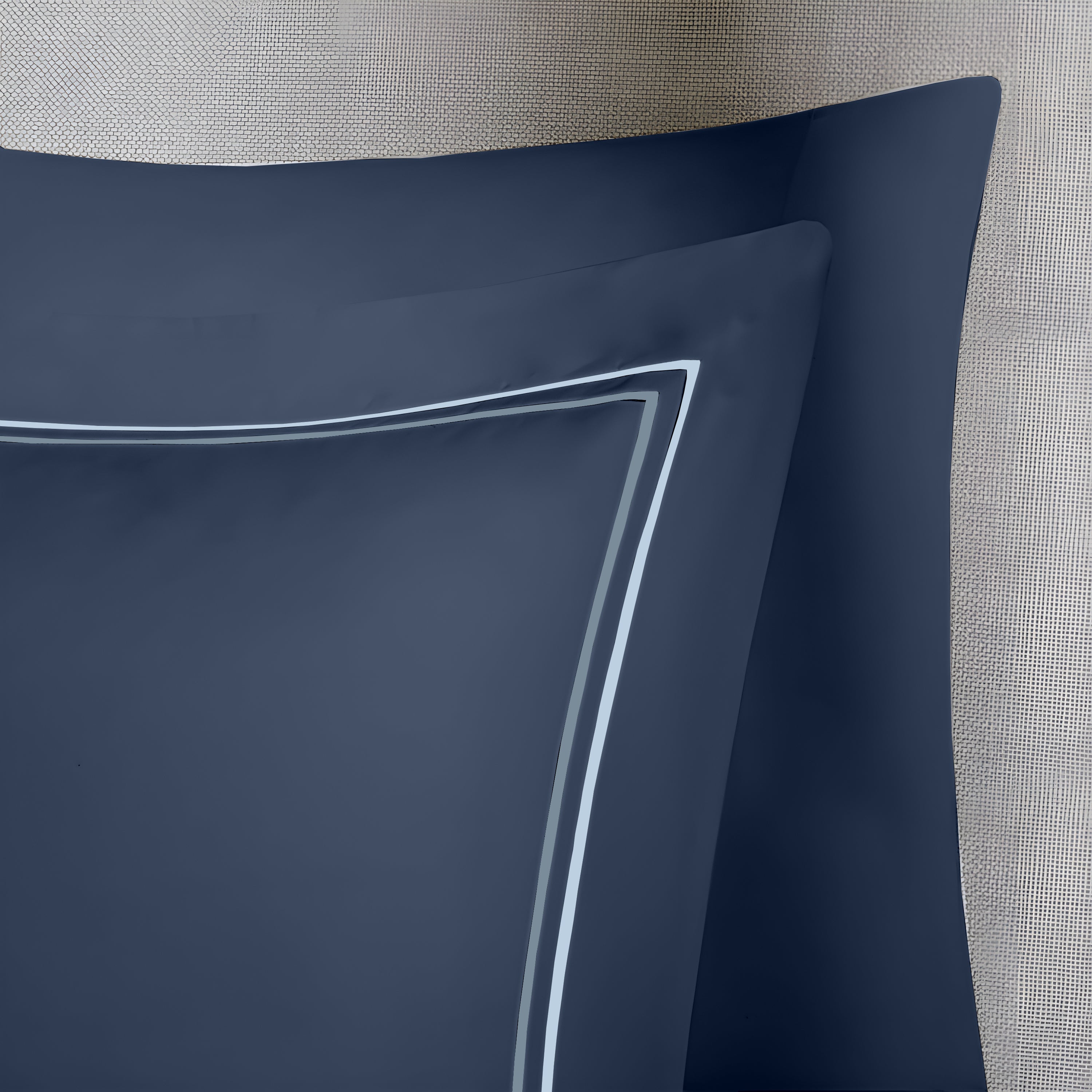 300 TC Pillow Cover Plain - Ink Blue