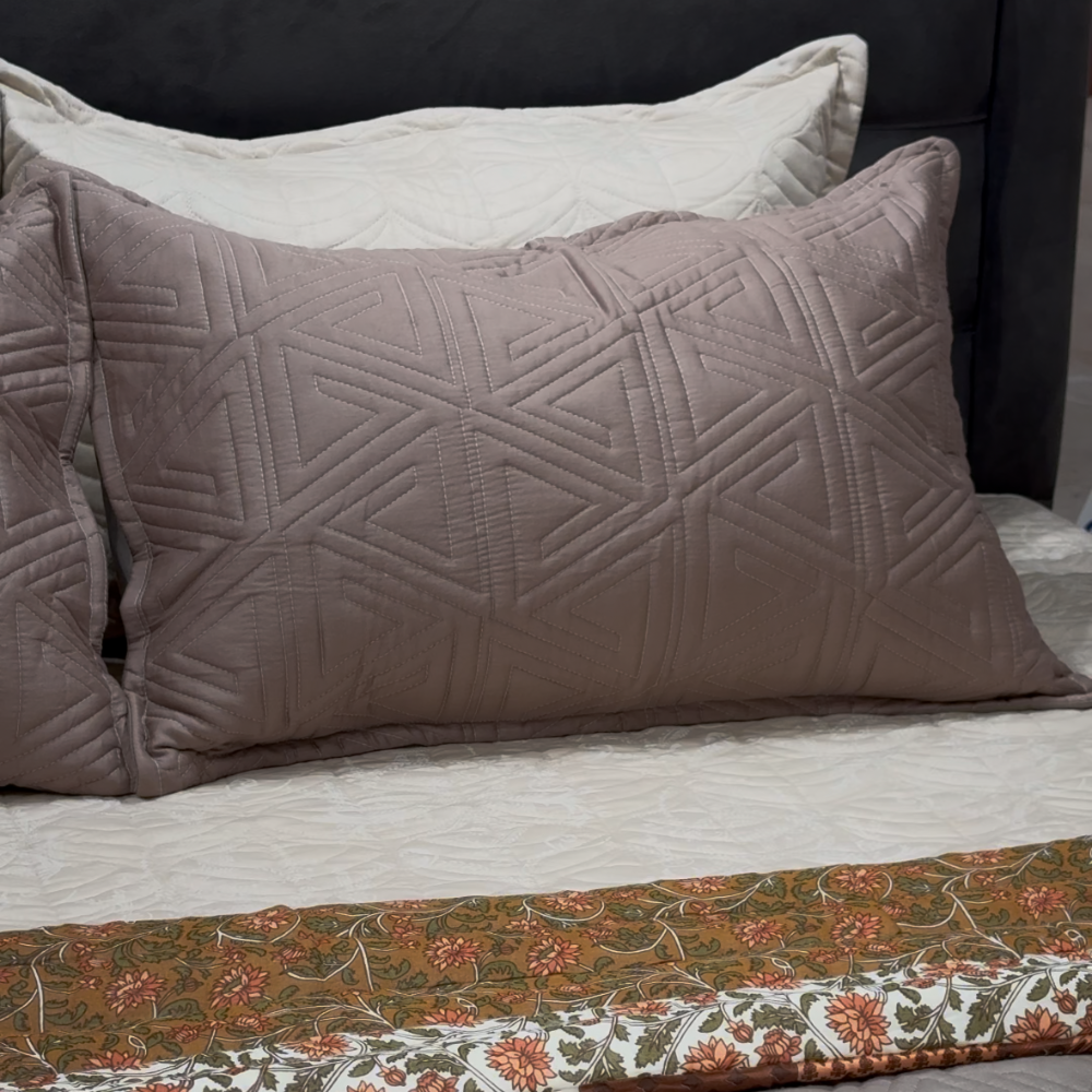Vertica Vogue Bedcover Set