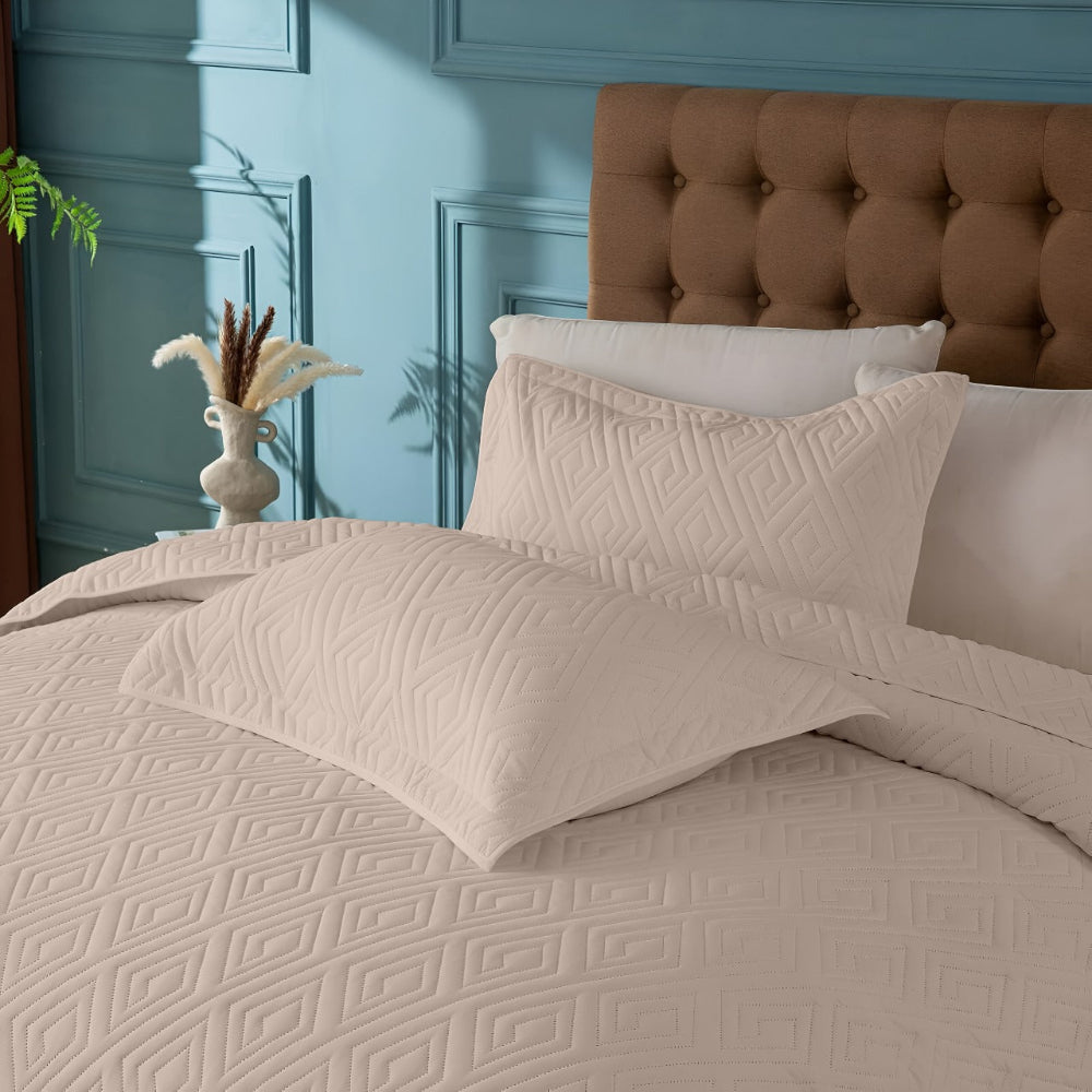 Meridian Velvet Bedcover - Cream